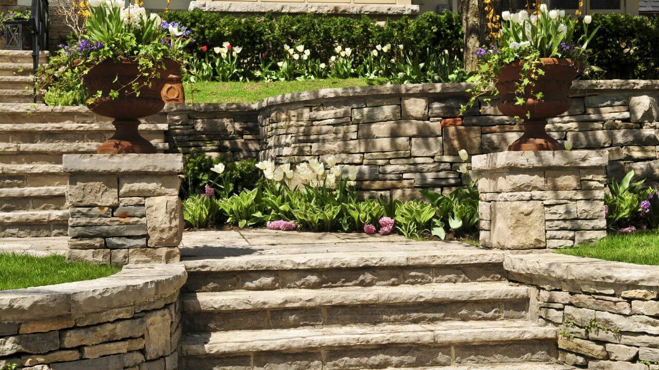 best retaining wall services in Midland TX